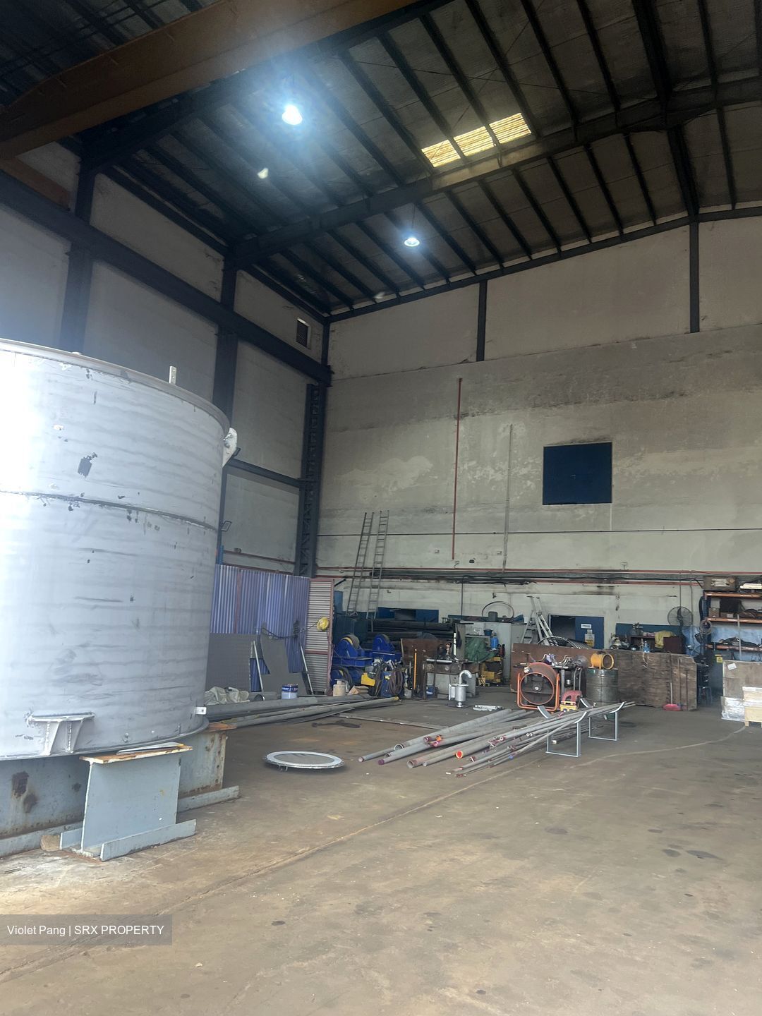 Gul Road (D22), Factory #489779631